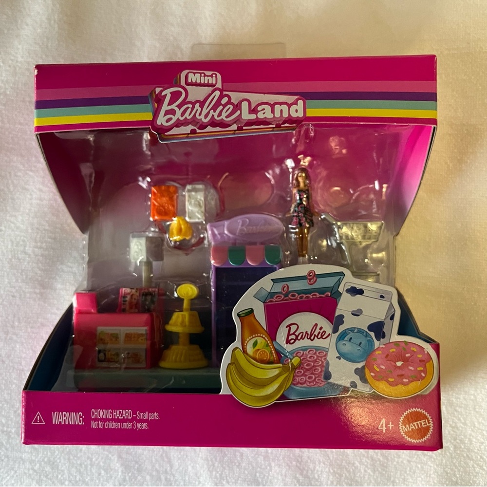 Mini Barbie Land Grocery Store Supermarket Mattel Doll Cart Doll 1.5” New